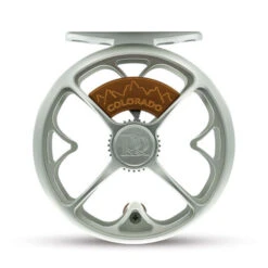 Colorado 4/5 Matte Platinum Fly Reel